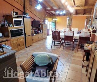 Chalet en venta en Crevillent