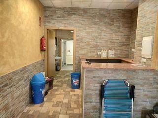 Local comercial en alquiler en Zona Llombai en Burriana