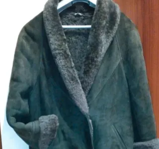 Chaquetón piel verde oscuro