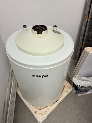 Termo eléctrico Edesa 80L