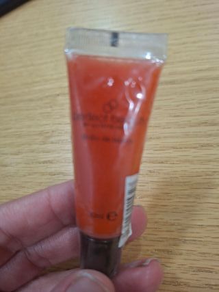 2 brillos de labios precintados