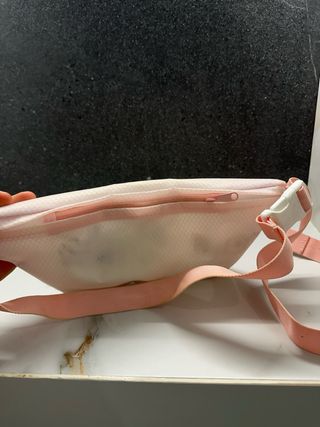 Bolso Riñonera Levi's Rosa