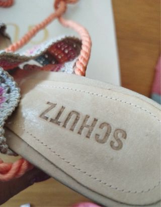 Sandália Schutz Multicolor com Atilhos 38