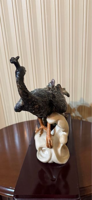 Scultura Pavone in Ceramica