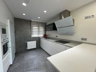 Piso en alquiler en Centro en Cáceres