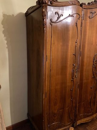 Conjunto Muebles: Armario, Tocador y 2 Sillones