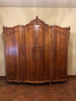 Conjunto Muebles: Armario, Tocador y 2 Sillones