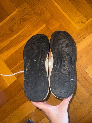 Zapatillas Zara Talla 41 Blancas y Verdes