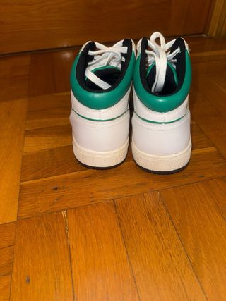 Zapatillas Zara Talla 41 Blancas y Verdes