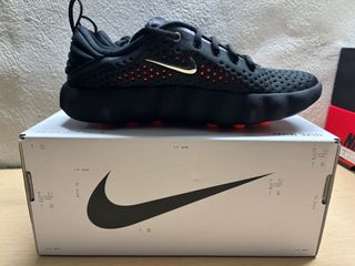 NIKE MIND 002 "Hyper Crimson"