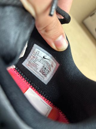 NIKE MIND 002 "Hyper Crimson"