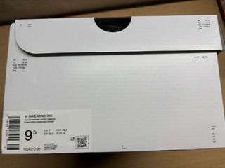 NIKE MIND 002 "Hyper Crimson"