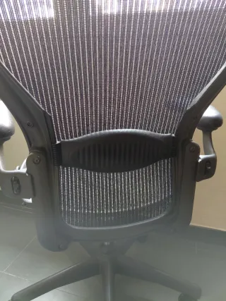 Silla Oficina Herman Miller Aeron Negra Talla B