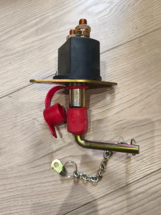 Desconectador Batería Camión CORMAR