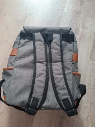 Mochila HASAGEI Lona Gris y Marrón