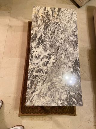Mesa baja antigua mármol y madera
