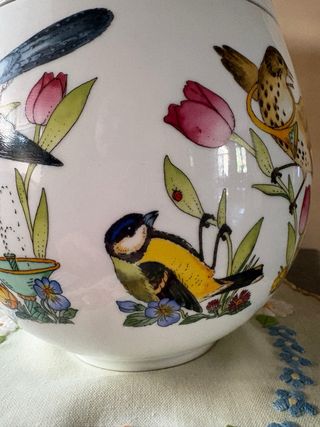 Grande Uovo Pasquale Hutschenreuther Decorato