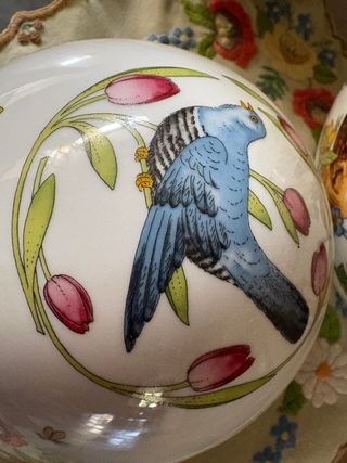 Grande Uovo Pasquale Hutschenreuther Decorato