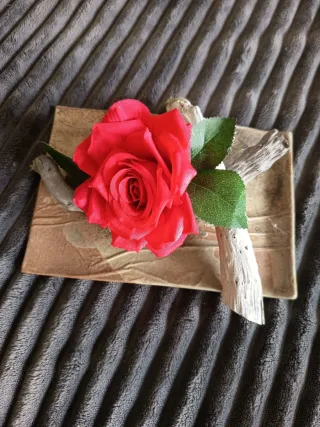 Corazón decorativo cuerda y flores