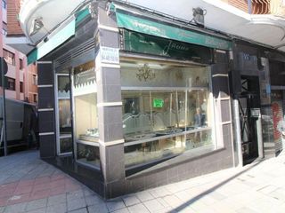 Local comercial en venta en Santurtzi