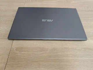 Asus Vivobook i3 10°generación