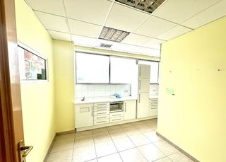 Local comercial en venta en El Carrascal en Leganés