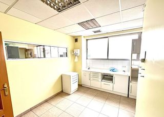 Local comercial en venta en El Carrascal en Leganés