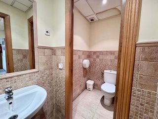 Local comercial en venta en El Carrascal en Leganés