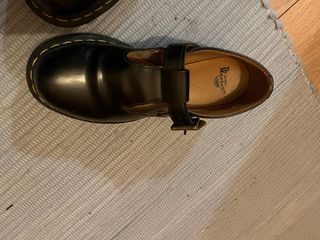 Zapatos Dr. Martens Merceditas Negros