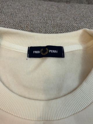 Sudadera Fred Perry Beige
