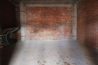 Local comercial en venta en Universidad en Ávila