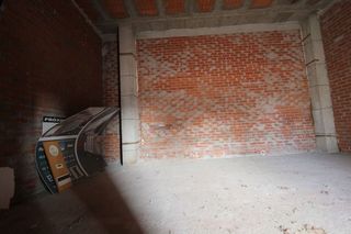 Local comercial en venta en Universidad en Ávila