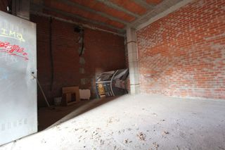 Local comercial en venta en Universidad en Ávila