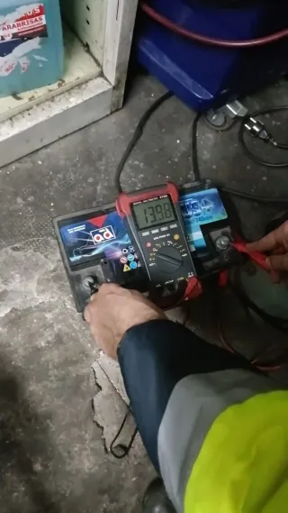 Batería coche AD Plus+ 80Ah 740A