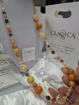 Collana Classica ceramica e cristalli