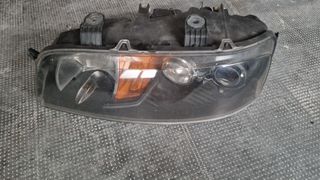 Faro anteriore sinistro Fiat Punto