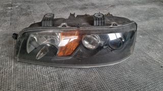 Faro anteriore sinistro Fiat Punto