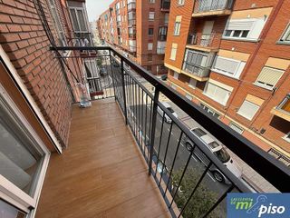 Piso en venta en Pajarillos en Valladolid