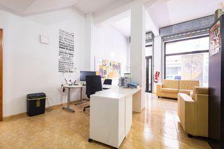 Local comercial en venta en Centro - La Vega Alta en Arrecife