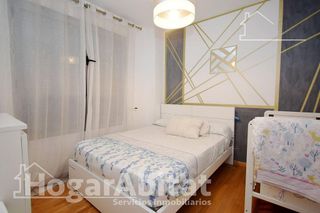 Piso en venta en Benicalap en Valencia