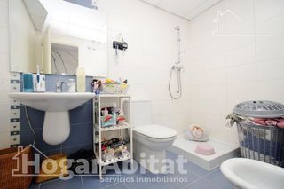 Piso en venta en Benicalap en Valencia