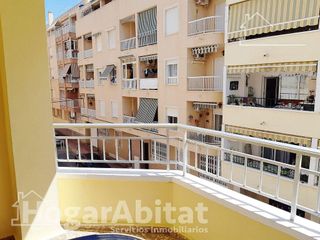 Piso en venta en Playa de los Locos en Torrevieja
