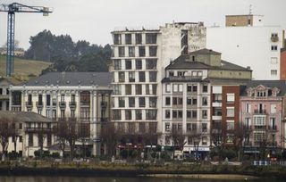 Edificio en venta en Navia