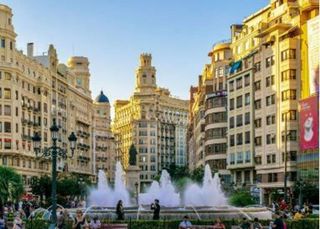 Piso en venta en Zona Avenida al Vedat en Torrent