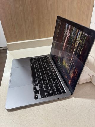 MacBook Pro 13 2020 Cargador Original