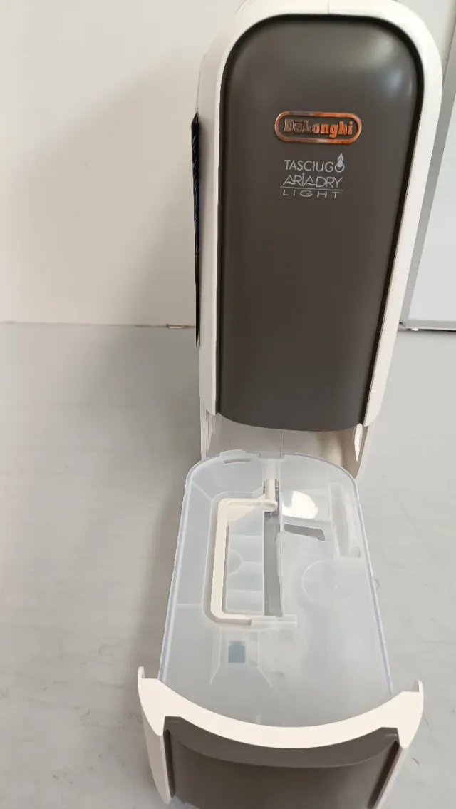 Deumidificatore DeLonghi Ariadry Light W18Y0994