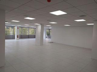 Oficina en alquiler en Coll Favà - Can Magí en Sant Cugat del Vallès