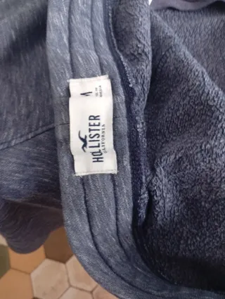 Pantalón Hollister Gris y Roja