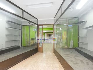 Local comercial en alquiler en El Castell-Poble Vell en Castelldefels