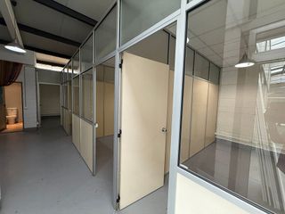 Local comercial en alquiler en Roca del Vallès, la